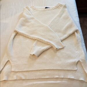 Express Cream V-Neck Sweater with Chunky Knit